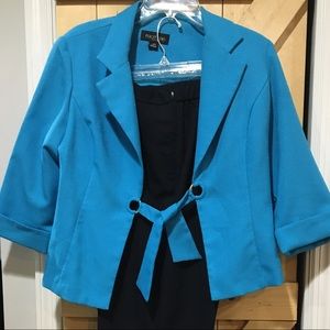 Women’s 2 pc pant suit